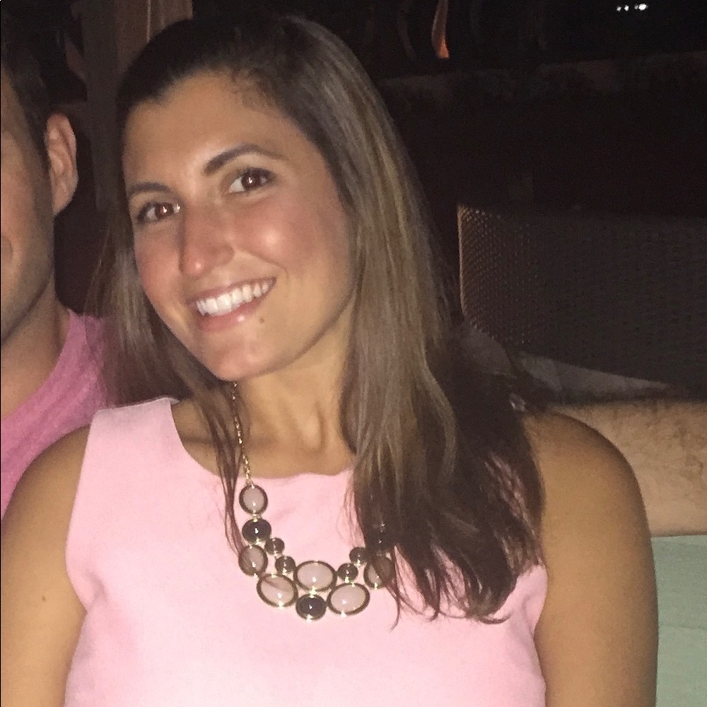 Meet your Posher, Daniela